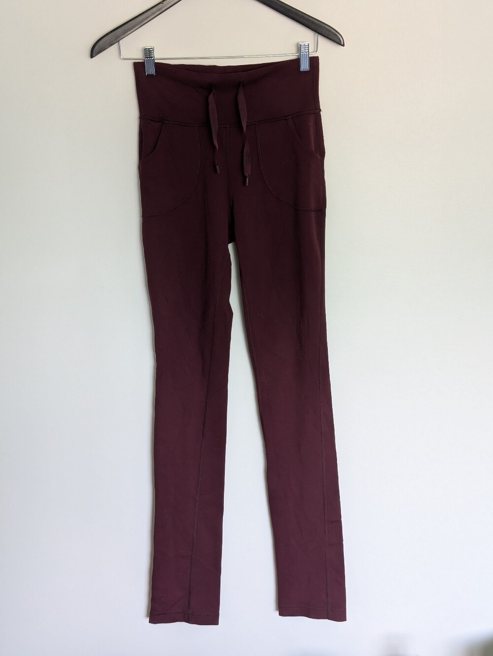 Lululemon Burgundy Drawstring Straight Leg Pants Size 6 Tall (34" Inseam)